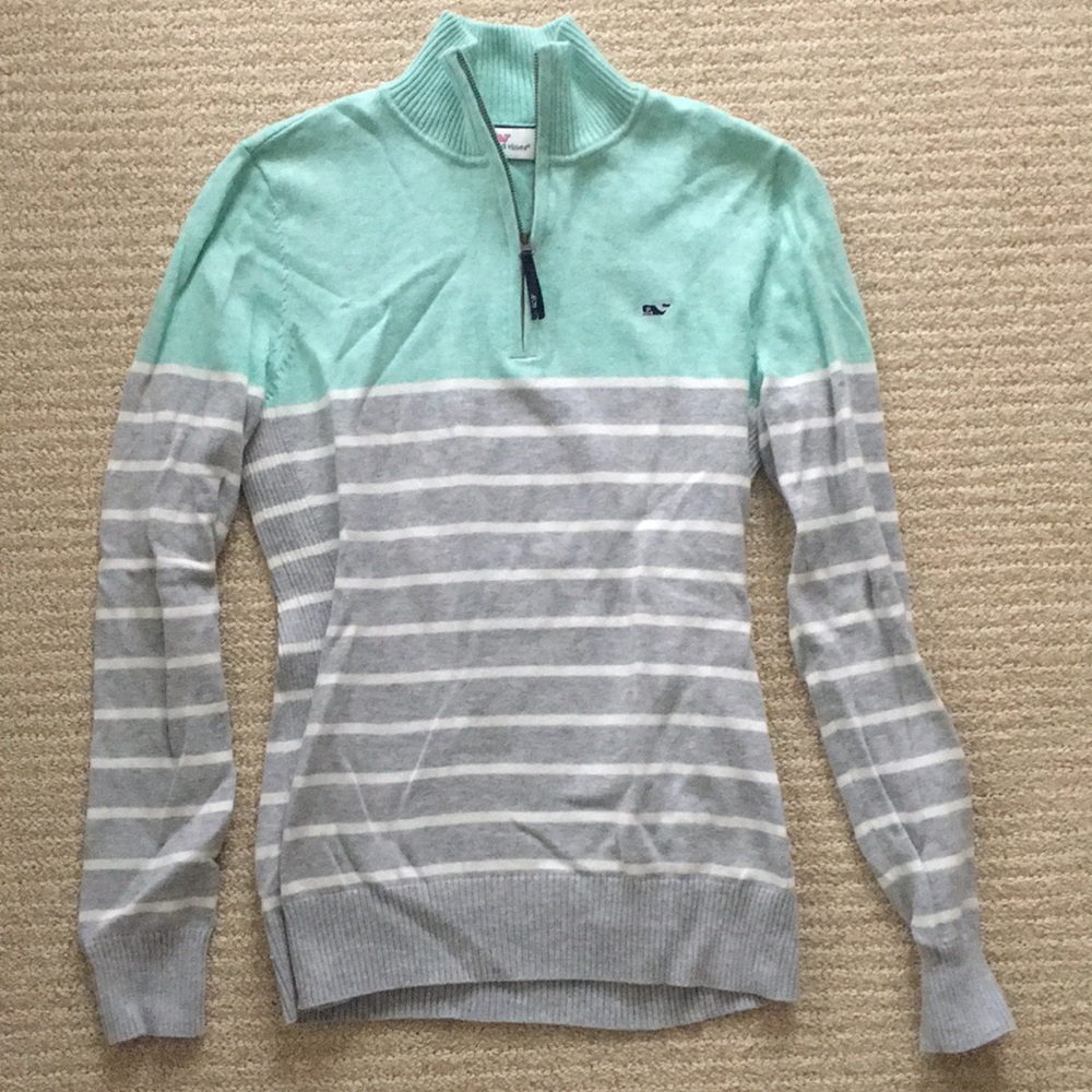 Vineyard vine xs pull over sweater new